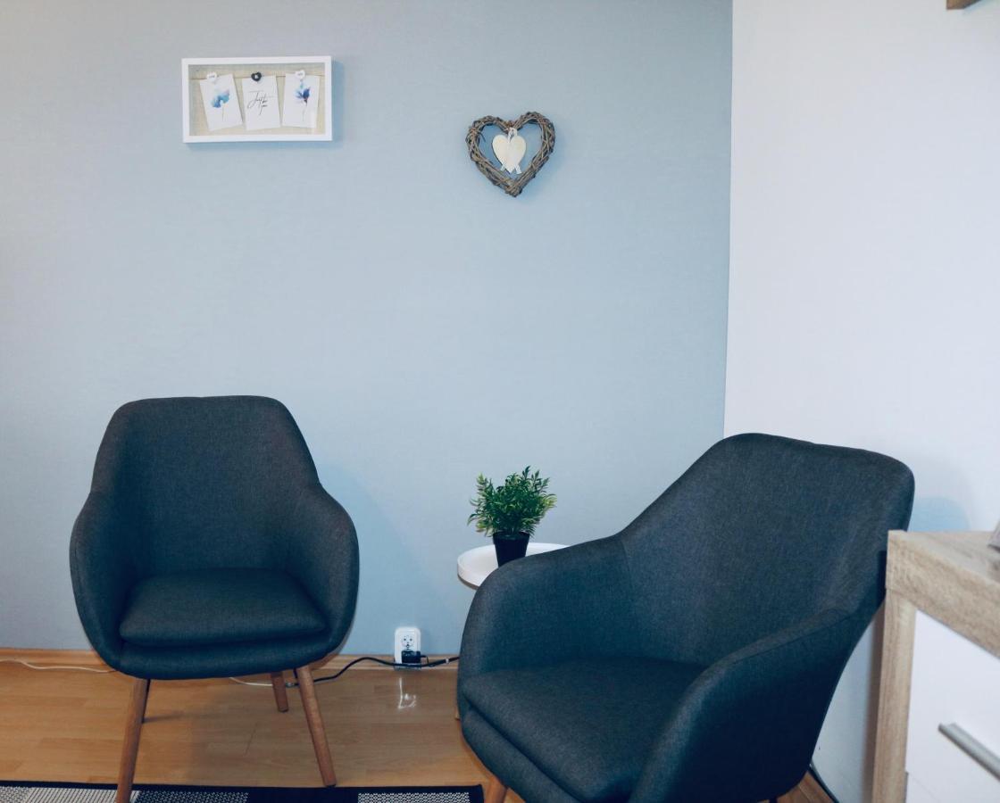 Szabadsag Apartman 페치 외부 사진