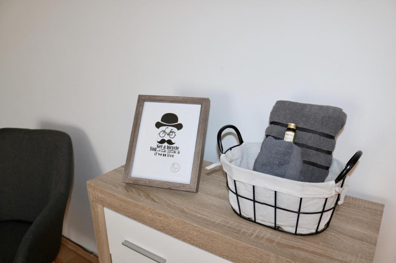 Szabadsag Apartman 페치 외부 사진